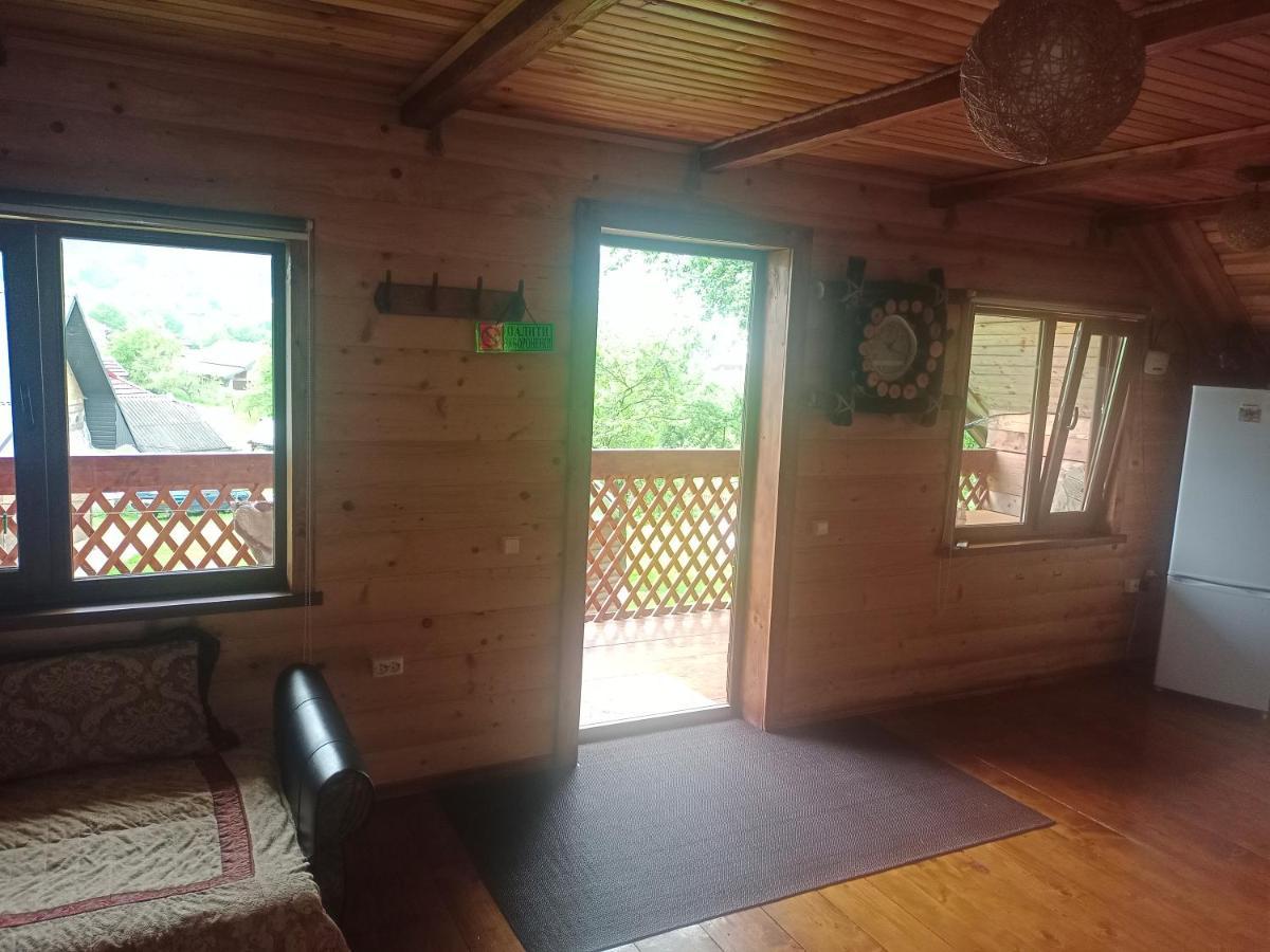 Під Горою Villa Sheshory Bagian luar foto